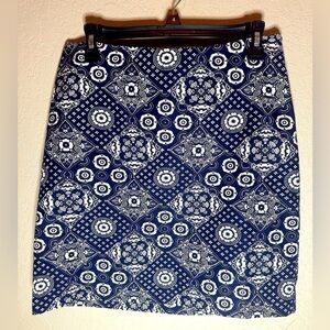 Talbots knee length straight lined skirt size 4